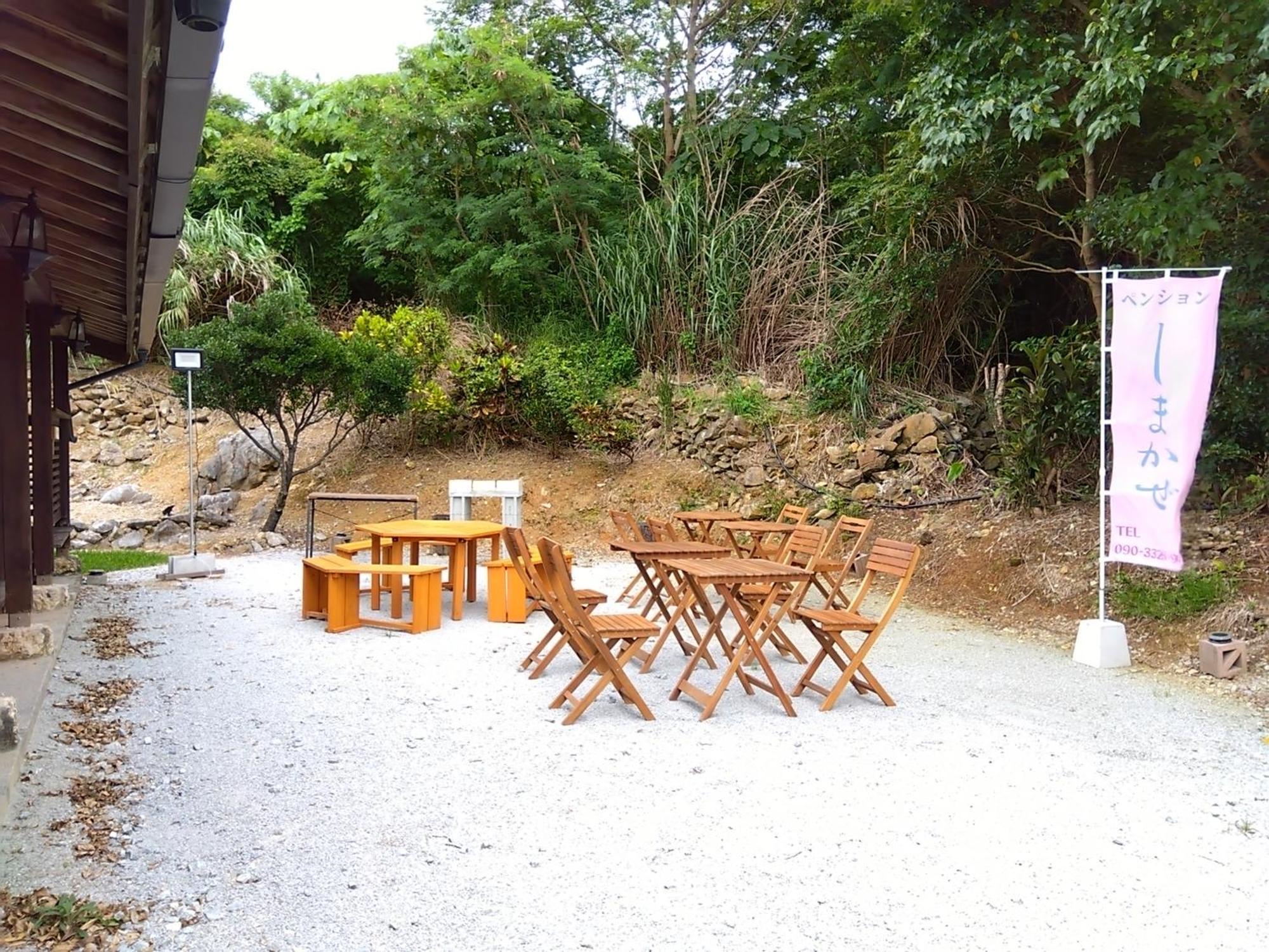 Ｐｅｎｓｉｏｎ　Ｓｈｉｍａｋａｚｅ Hotel Motobu Exterior foto